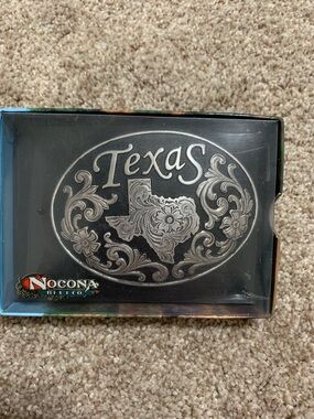 NOCONA Western Oval Belt Buckle TEXAS Floral 37674 Crumrine Rodeo New NWT